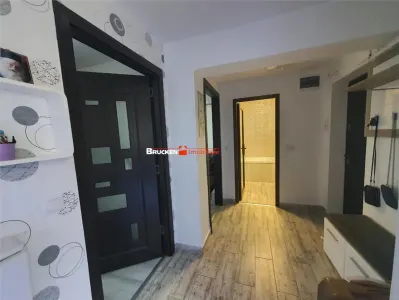 Apartament cu 2 camere de vanzare - foto 12
