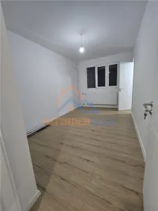 Vanzare 3 camere Eroii Revolutiei - foto 4