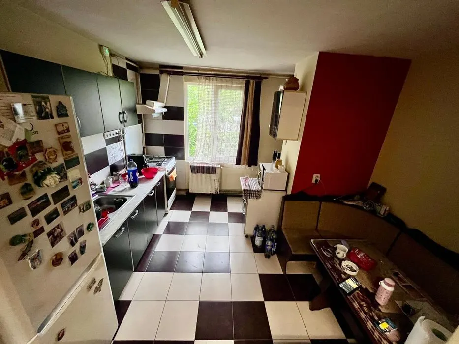 Apartament 3 camere decomandat Craiter - foto 3