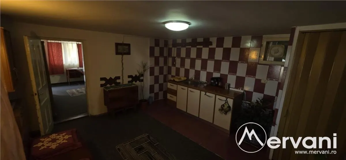 Casa de vanzare cu 6 camere in Busteni - foto 23