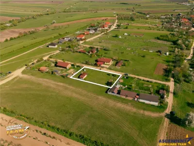 Casuta cu teren de 1.500 mp, Calnic, Covasna,  la 10 minunte de Sfantu Gheorghe - Sfantu Gheorghe