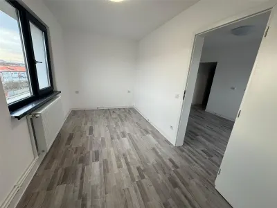 Bocsa Romana, Proiect NOU, 28 de Apartamente cu 2 si 3 Cam., Modernizari Premium. - foto 7