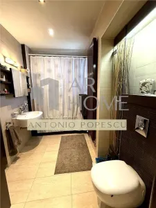 Apartament 4 camere, garaj si boxa, in Ploiesti, zona centrala. - foto 16
