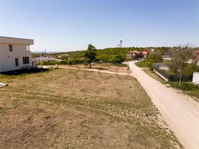 RECO Teren intravilan   1388mp -dealuri Oradea-Izvorului - foto 10