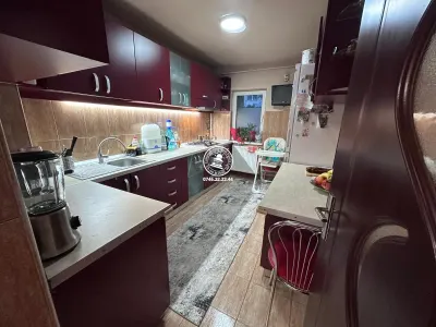 Apartament 3 camere  de vanzare  Dacia, - foto 4