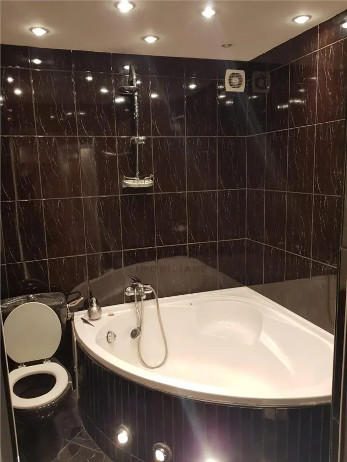 3 Camere Decomandat | Metrou Valea Ialomiței | Drumul Taberei|Sector 6 - foto 11