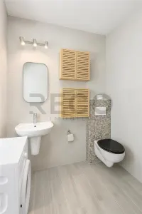 RECO, Apartament 2 camere, decomandat, loc de parcare, West Residence, Oradea - foto 5