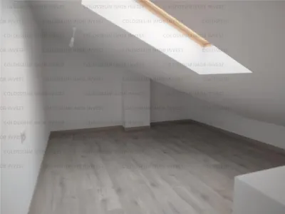 Apartament 2 camere , de inchiriat - Tractorul - foto 7