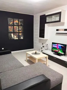 Apartament 2 camere decomandat, mobilat și utilat complet – Dacia, mutare imediată - Iasi