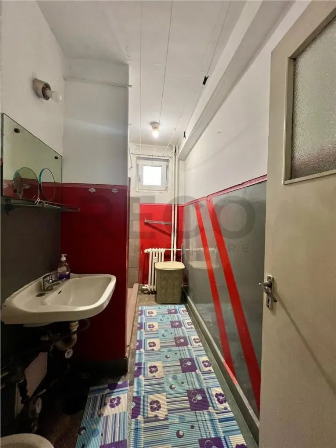 RECO Apartament 3 camere etaj intermediar zona Rogerius str. Transilvaniei - foto 3