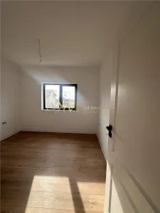 Vanzare  1/2 duplex 4 camere - foto 17