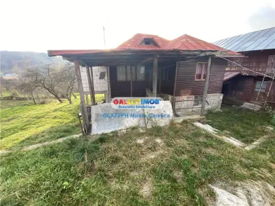 Vanzare teren cu casa batraneasca Secaria Prahova - foto 7