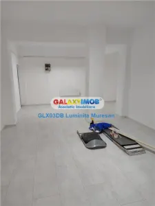 Inchiriere spatiu comercial 43 mp Voinesti Judetul Dambovita - Voinesti
