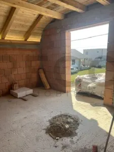 RECO, Casa la rosu, cu toate utilitatile, Zona Cihei, Bihor - foto 8