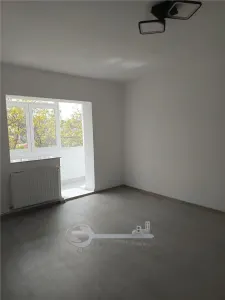 Ap 2 camere D, 56mp, et2, renovat, geam la baie, Nicolina - Iasi