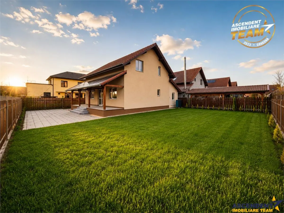 Casa noua, curte, gradina, aria Arena Sepsi, Central, Sfantu Gheorghe, Covasna - foto 1
