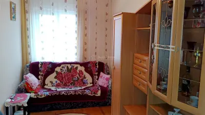 Moldova Noua, Apartament 2 Cam. Semidecomandat - foto 14