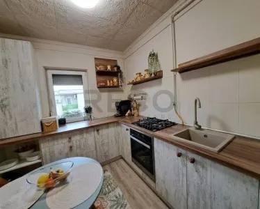 RECO  apartament proaspat renovat-central Salonta - foto 2