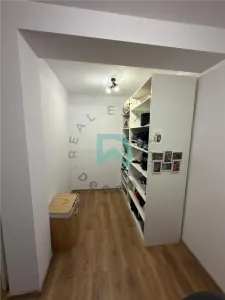 Apartament  3 camere Tractorul,  Brasov - foto 15