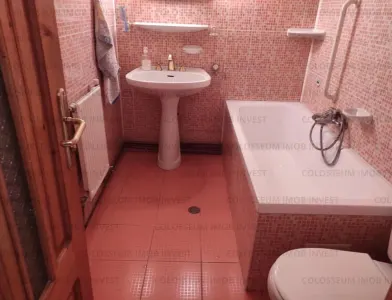 Apartament 4 camere, decomandat - zona Noua - foto 7