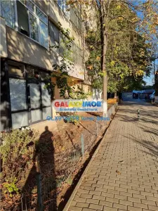 Spatiu comercial Stradal Central Pietonal Videle 30mp full utilitati - Videle