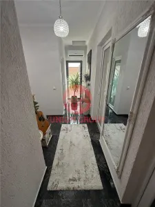 Duplex Cu Finisaje si Mobilier Premium, Navodari - foto 15