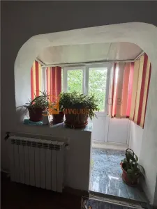 Apartament 2 camere cf 2 semidecomandat zona Micro 14 - foto 7