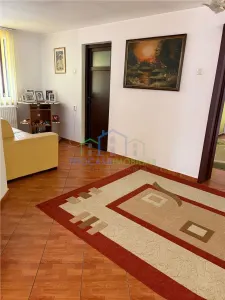 Casa Exclusivista zona Spital Nr.1 - foto 12