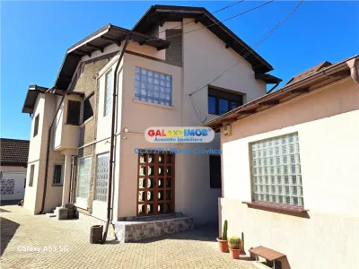 Vanzare Casa/Vila cu spatiu comercial chiar in Centru - Baicoi