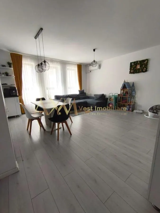 Vanzare apartament 3 camere - foto 4