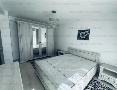 Apartament 2 camere, decomandat - zona Tractorul - foto 5