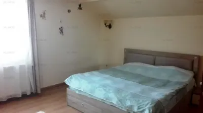 Vila 4 camere  in Bucov - foto 4