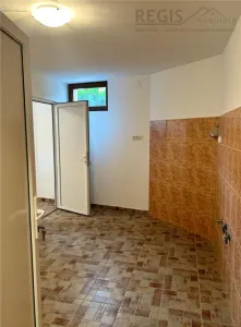 Vila de 6 camere , zona Bunloc - foto 17