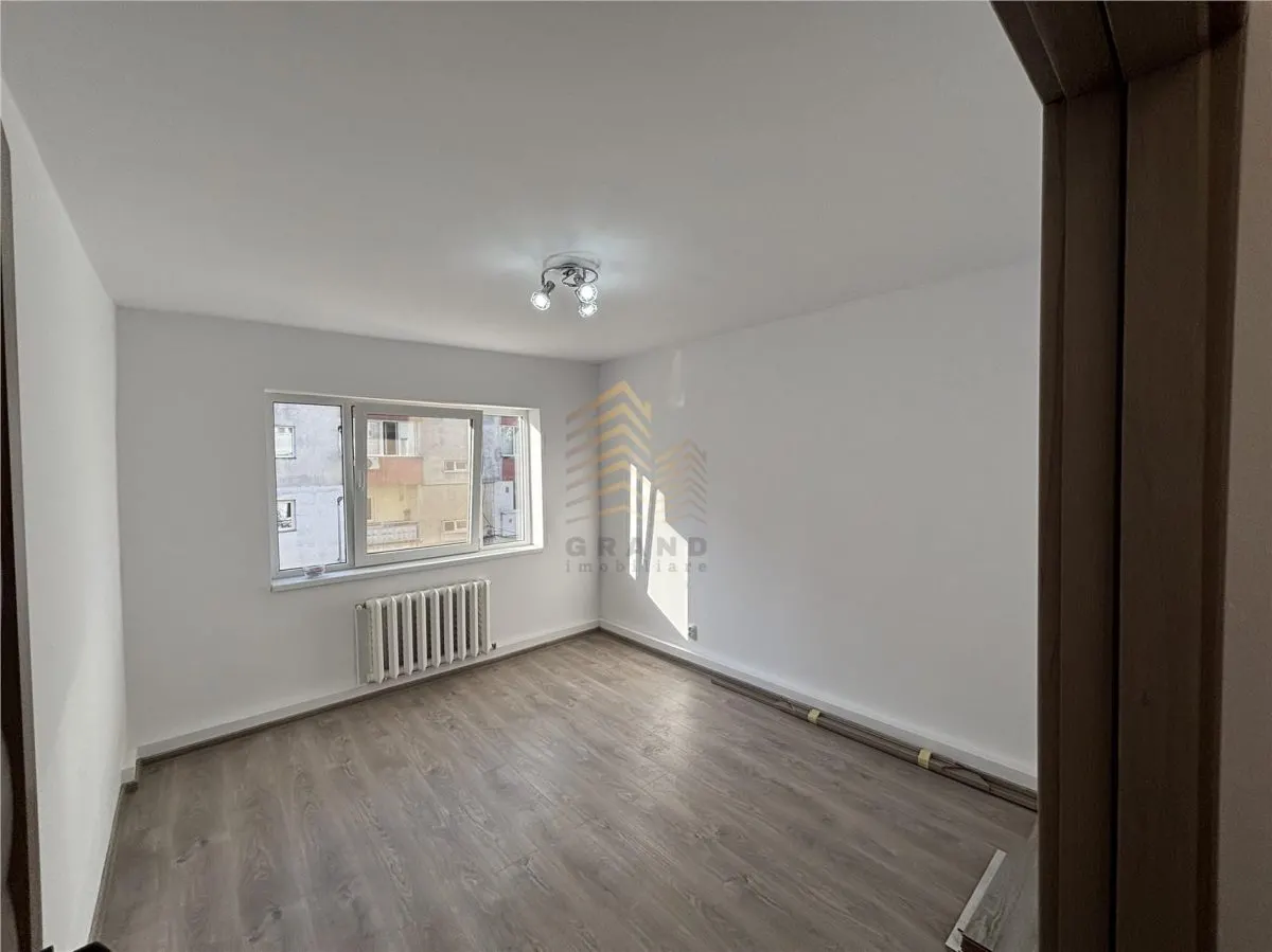 Apartament de vanzare - foto 5