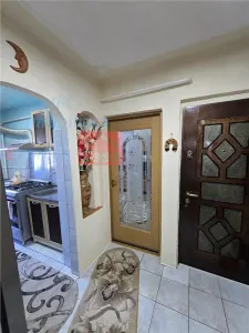 Apartament 2 camere, zona Nicolina - foto 8
