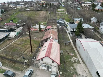 Spatiu comercial si loc de casa - Valea Lupului