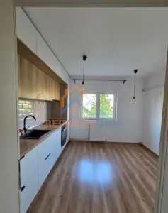 Apartament de vanzare cu 2 camere, zona Vitan - Bucuresti