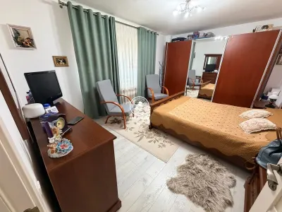 Apartament cu doua camere decomandat Valea Lupului - foto 11