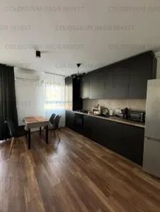 Apartament 2 camere, decomandat - zona Tractorul - foto 2