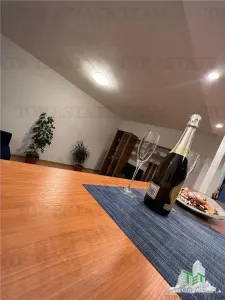 Oferta speciala, apartament cu 3 camere bloc din anul 2000 cu locuri de parcare, pe calea 13 septembrie - foto 5