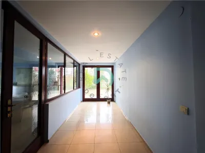 Spatiu comercial, showroom prezentare, 850 mp, Grivitei, Brasov - foto 6