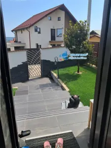 INCHIRIERE vila moderna P+E Tg Saptamanal Pitesti finisata si mobilata - foto 4