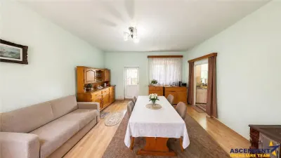 Casa cu spatiu comercial, 1.000mp teren anexe, areal Central, Reghin - foto 5