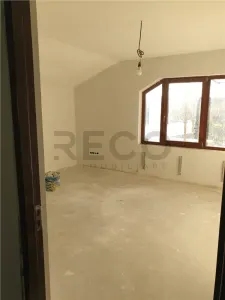 RECO Teren Mare cu 2 case in Biharia. - foto 20