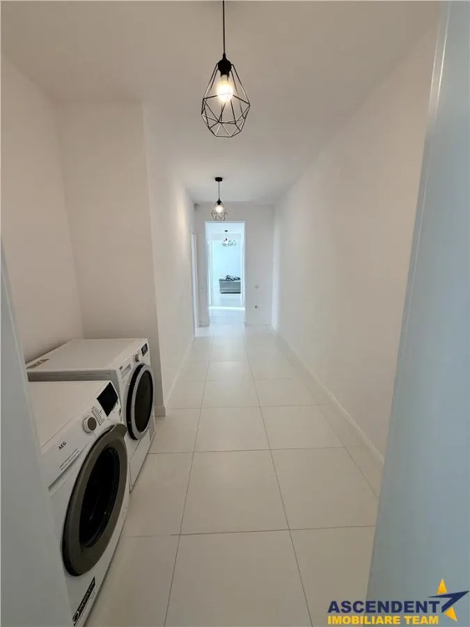Proprietate la cheie, aspect deosebit, priveliste, Cristian, Brasov - foto 17
