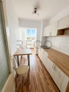 RECO Apartament cu 1 camera decomandat Nufarul - foto 5