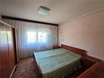 Apartament 3 camere, etaj intermediar,Tractorul, Brasov - Brasov