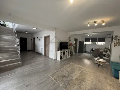 VILA INDIVIDUALA PARC GHIDICENI - MARTISOR GATA DE MUTAT |  PANOURI GARAJ - foto 4