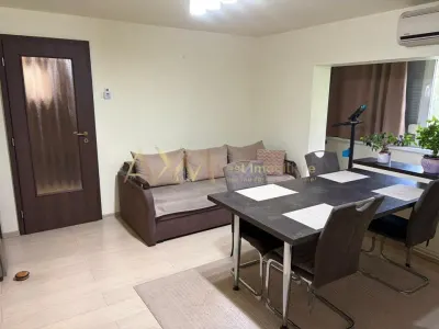 Inchiriere apartament 3 camere - foto 16