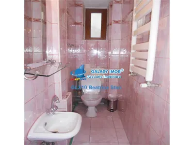 Demisol inalt elegant in vila SALON/BIROU in COTROCENI / EROILOR - foto 23